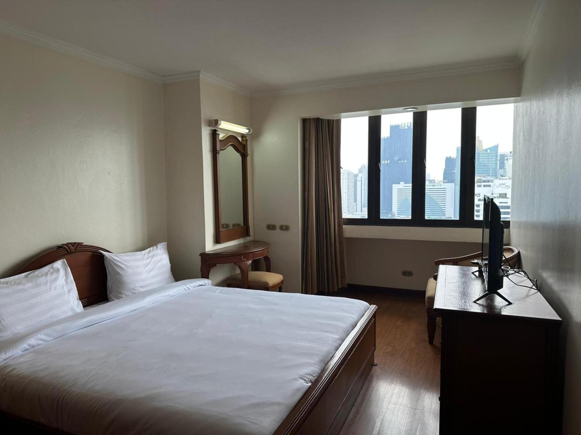 Omni Tower Sukhumvit Soi 4 Direct Daire Bangkok Dış mekan fotoğraf