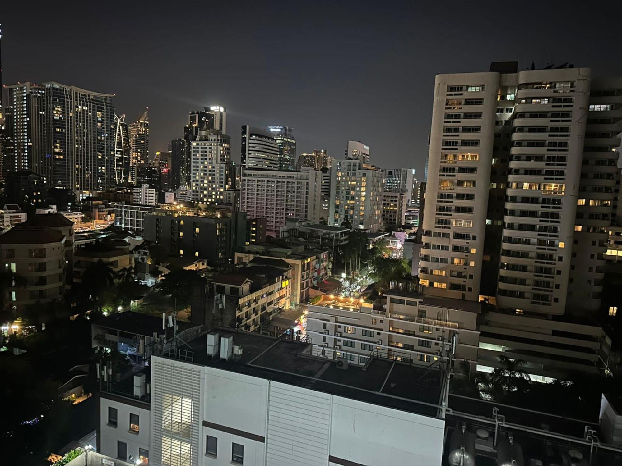 Omni Tower Sukhumvit Soi 4 Direct Daire Bangkok Dış mekan fotoğraf