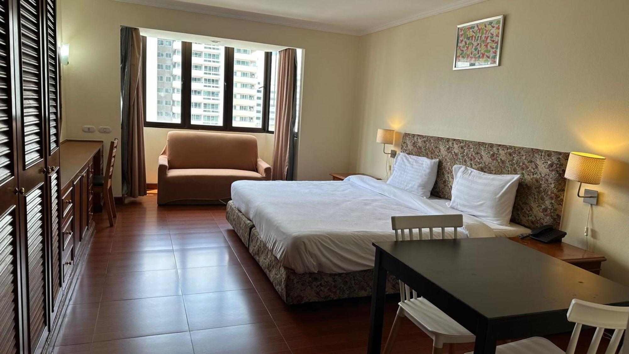 Omni Tower Sukhumvit Soi 4 Direct Daire Bangkok Dış mekan fotoğraf