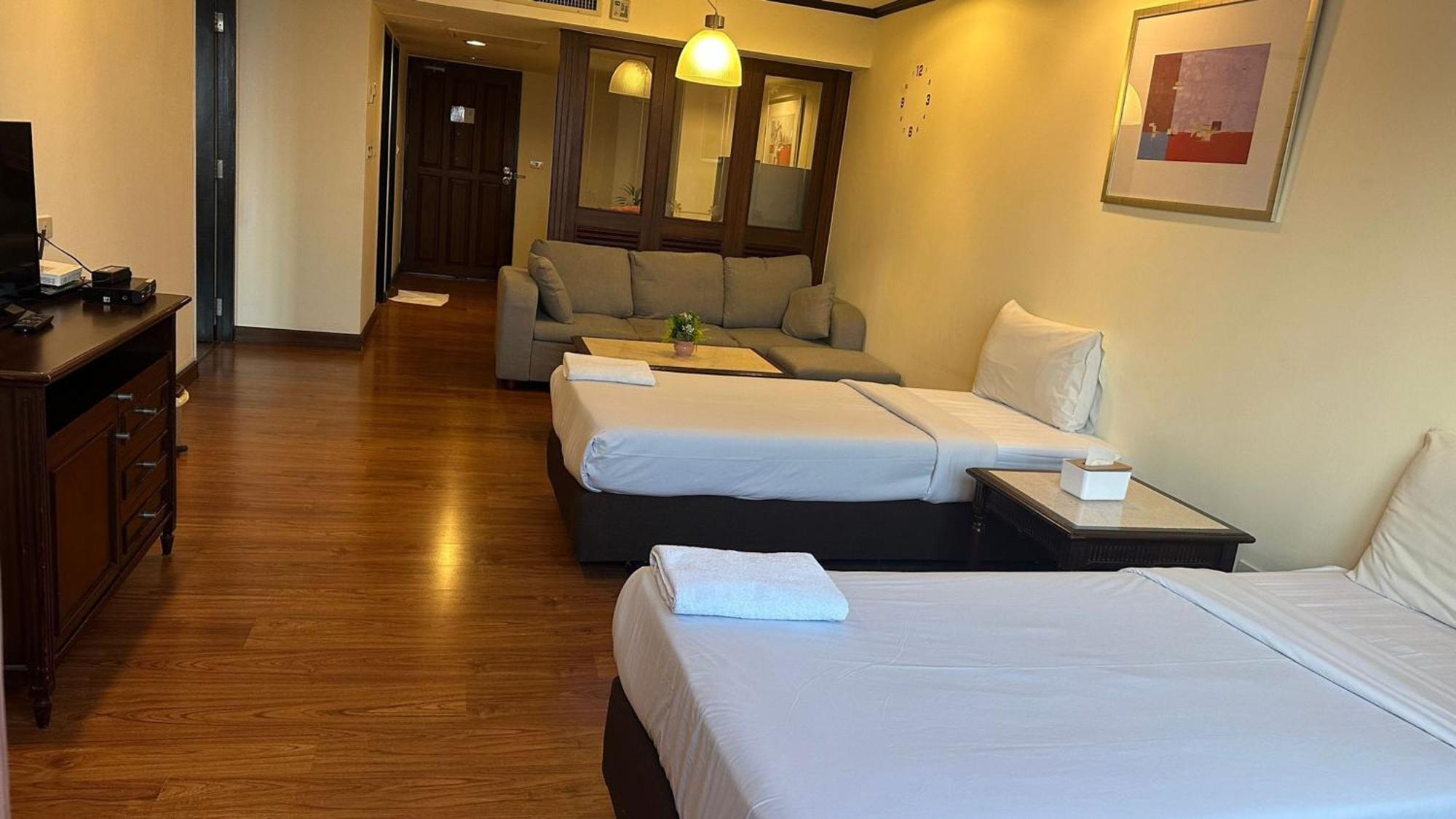 Omni Tower Sukhumvit Soi 4 Direct Daire Bangkok Dış mekan fotoğraf