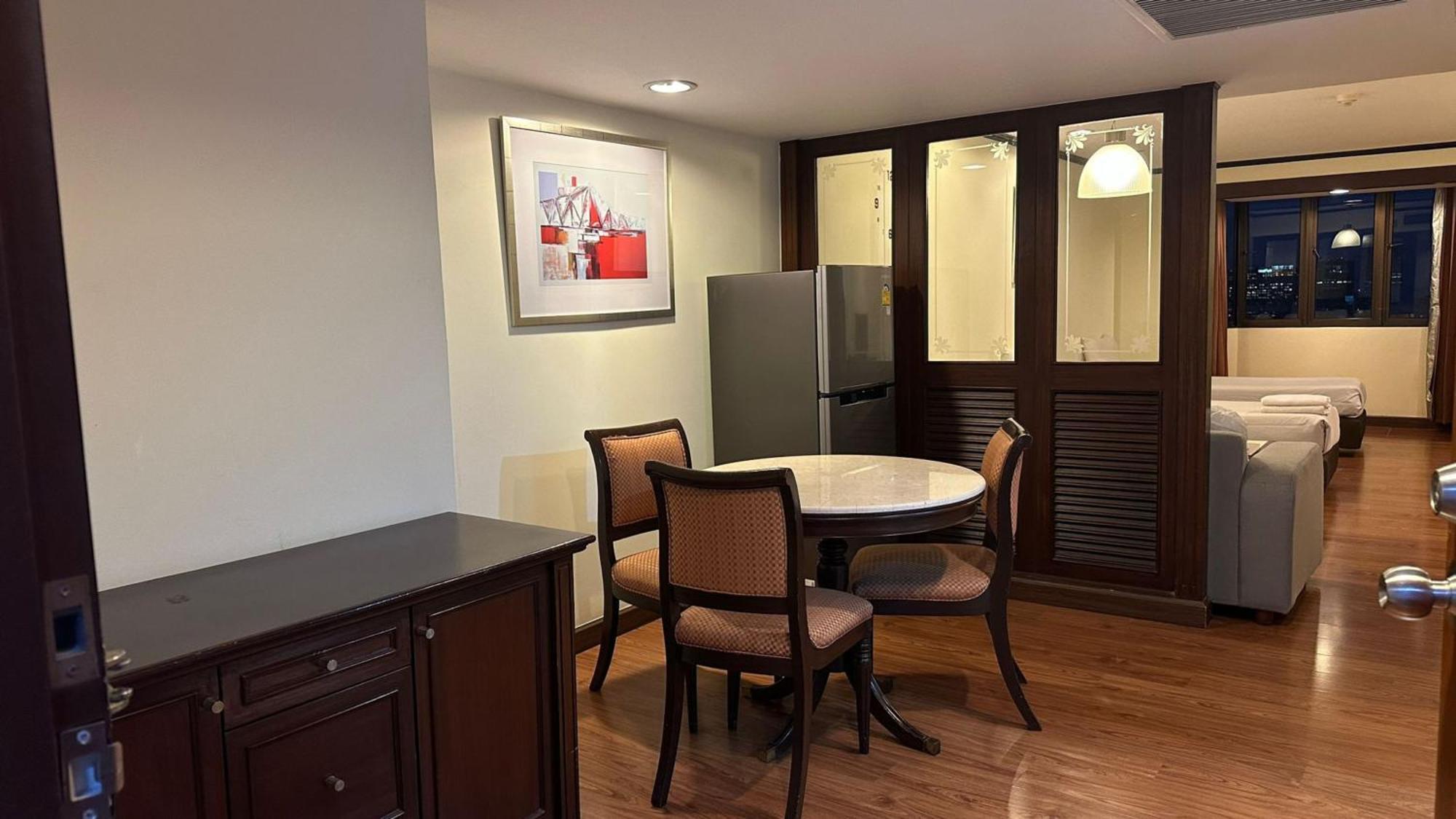 Omni Tower Sukhumvit Soi 4 Direct Daire Bangkok Dış mekan fotoğraf