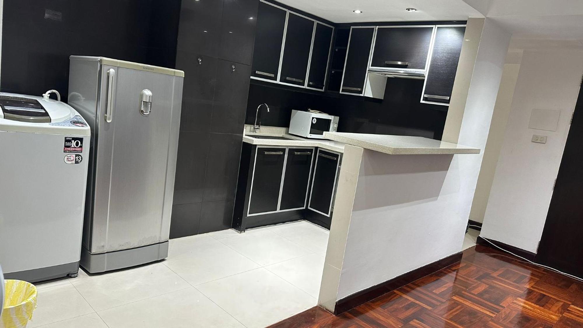 Omni Tower Sukhumvit Soi 4 Direct Daire Bangkok Dış mekan fotoğraf