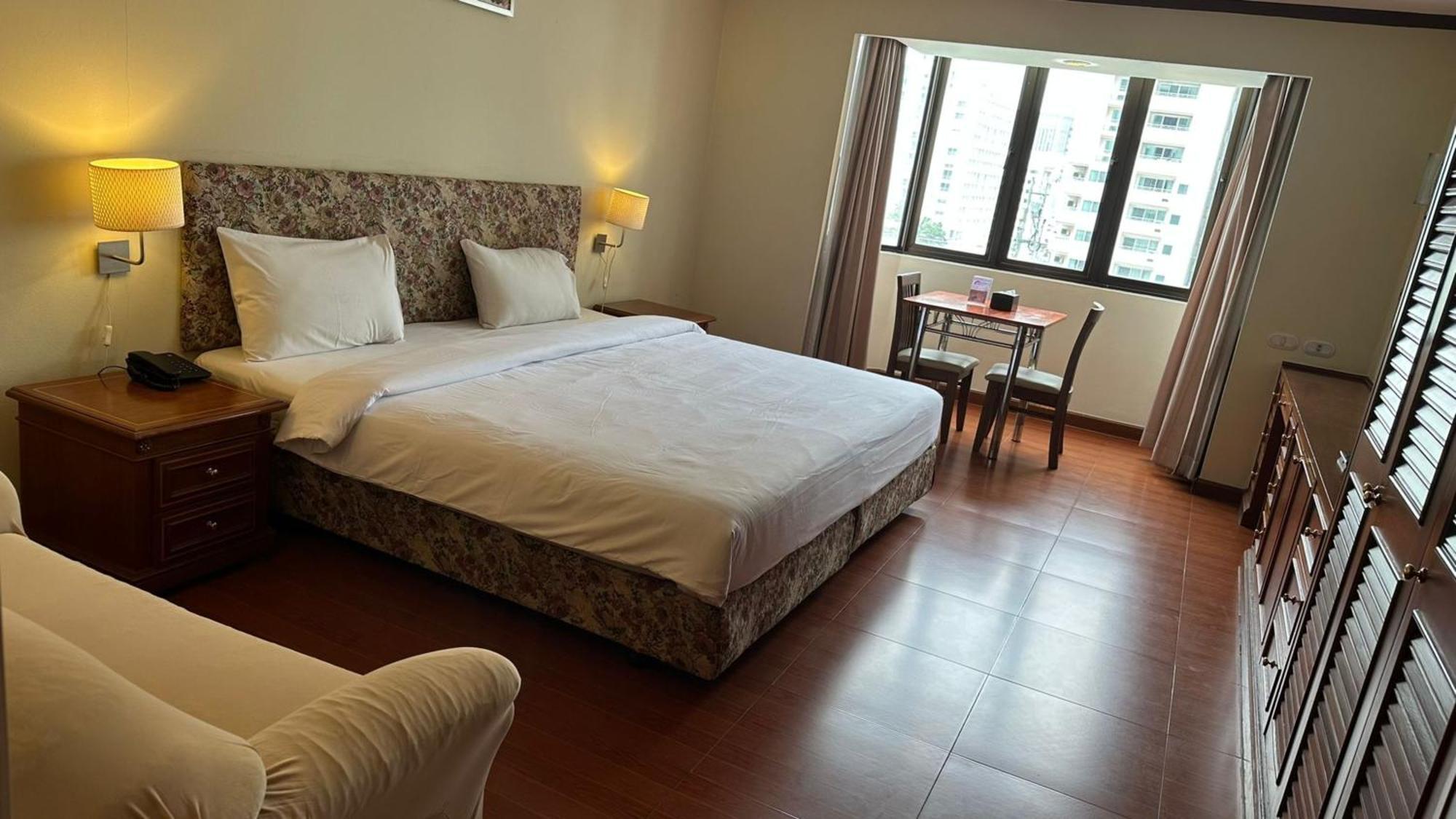 Omni Tower Sukhumvit Soi 4 Direct Daire Bangkok Dış mekan fotoğraf