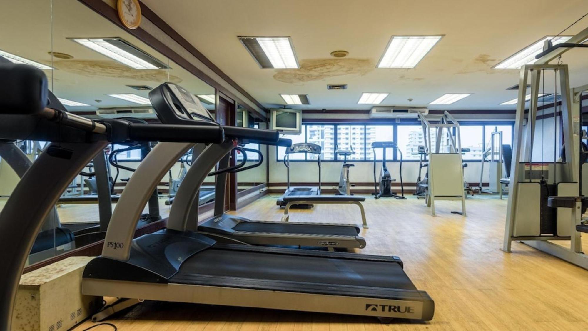 Omni Tower Sukhumvit Soi 4 Direct Daire Bangkok Dış mekan fotoğraf