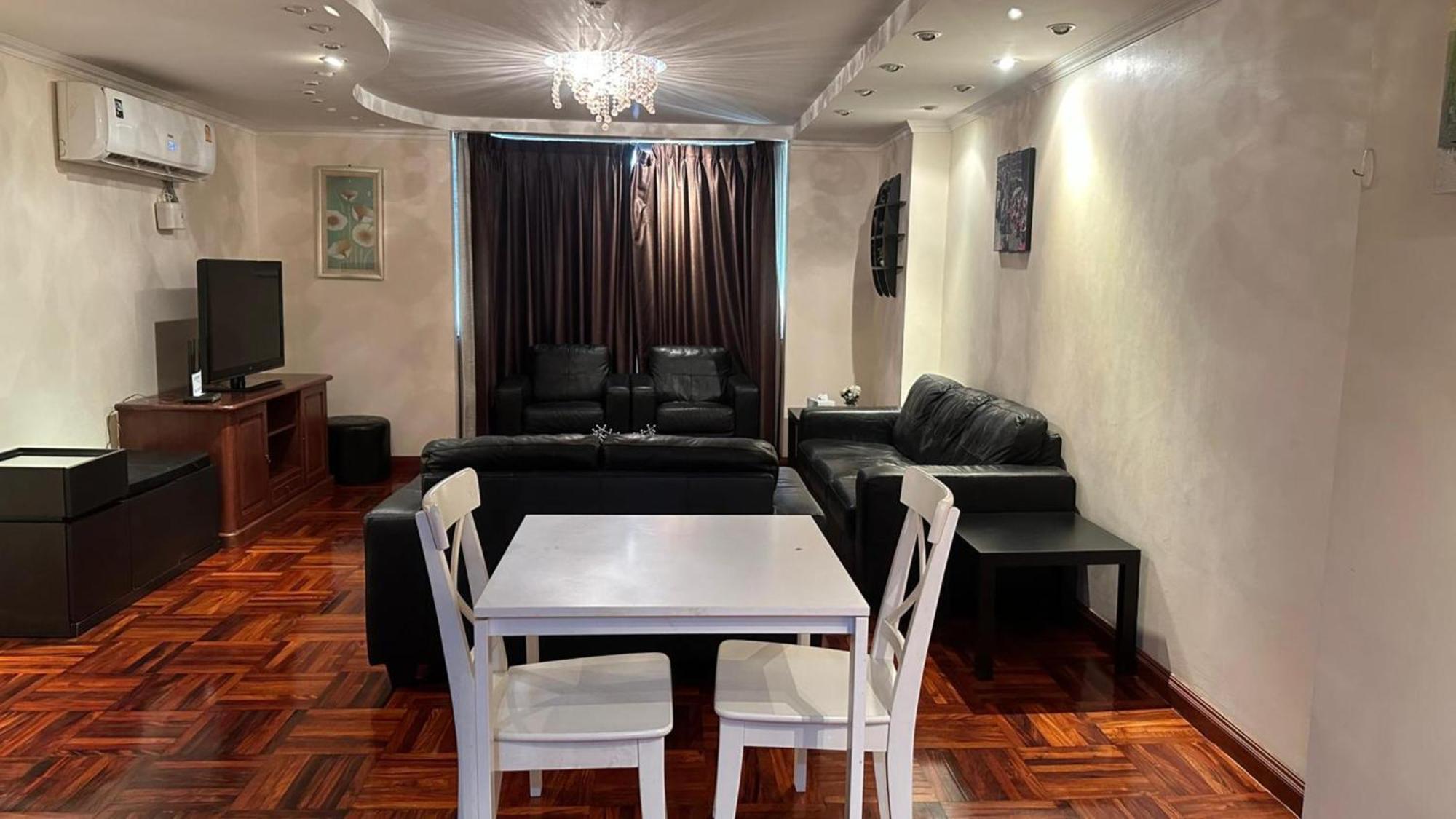 Omni Tower Sukhumvit Soi 4 Direct Daire Bangkok Dış mekan fotoğraf