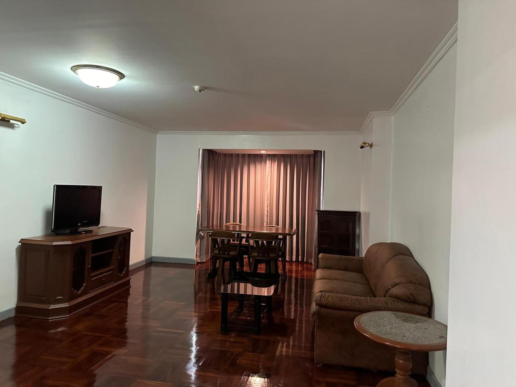 Omni Tower Sukhumvit Soi 4 Direct Daire Bangkok Dış mekan fotoğraf