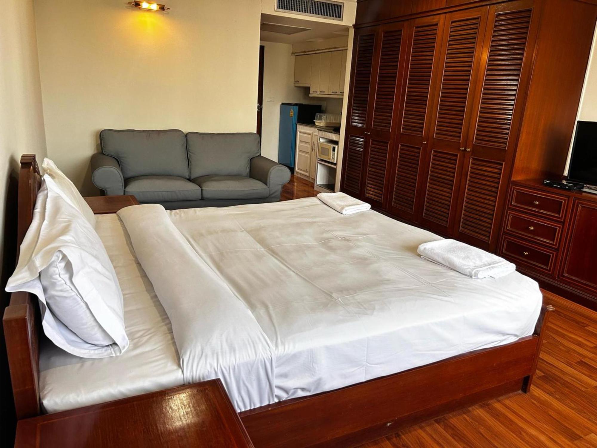 Omni Tower Sukhumvit Soi 4 Direct Daire Bangkok Dış mekan fotoğraf